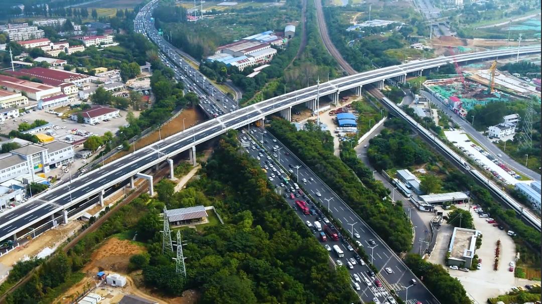 光华路东延段跨绕城公路立交工程10月16日上午10点有条新路可以走了哦