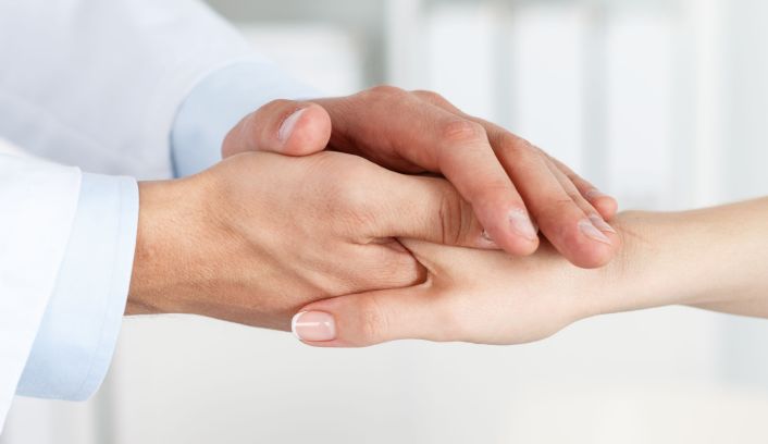 什么原因会引起尿痛 644.jpg