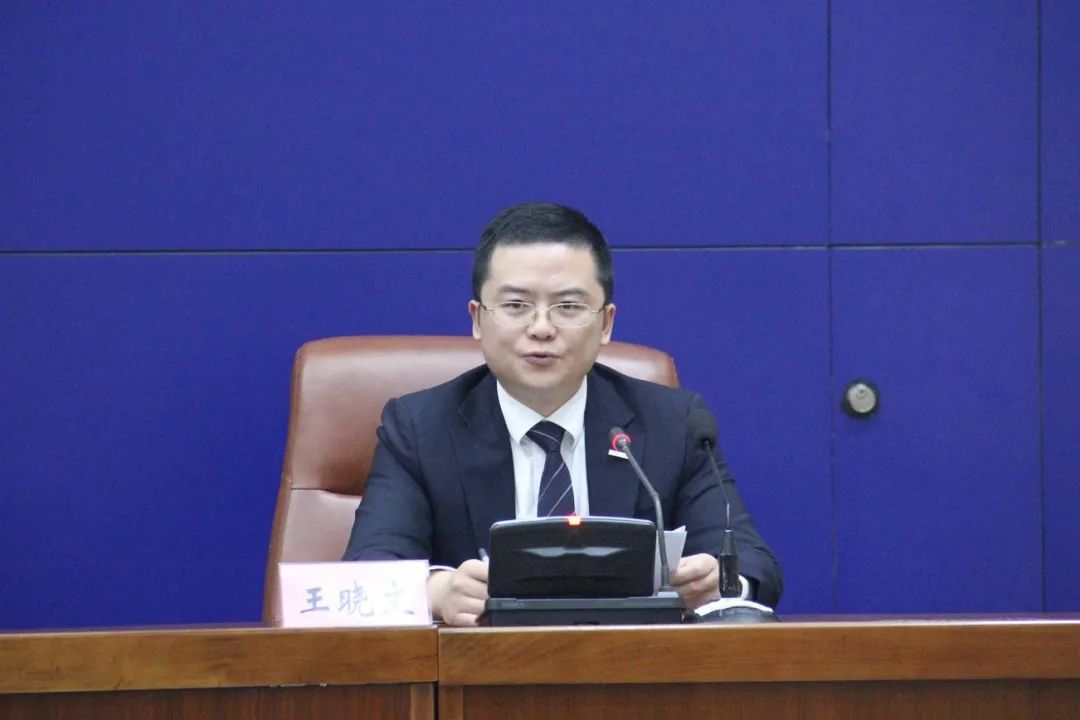 浪潮集团副总裁王晓文王晓文:大家好!