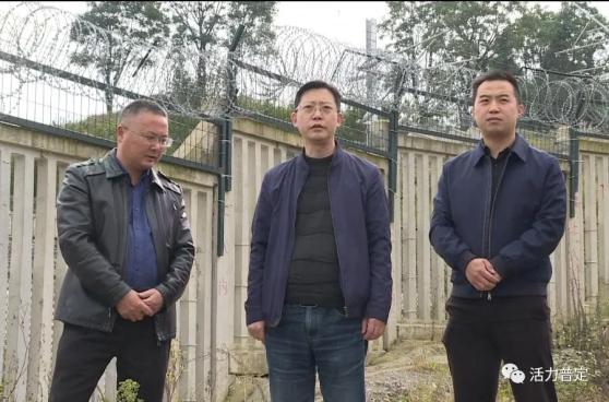 赵开运到化处镇调研安六高铁沿线农业产业结构调整及人居环境整治工作