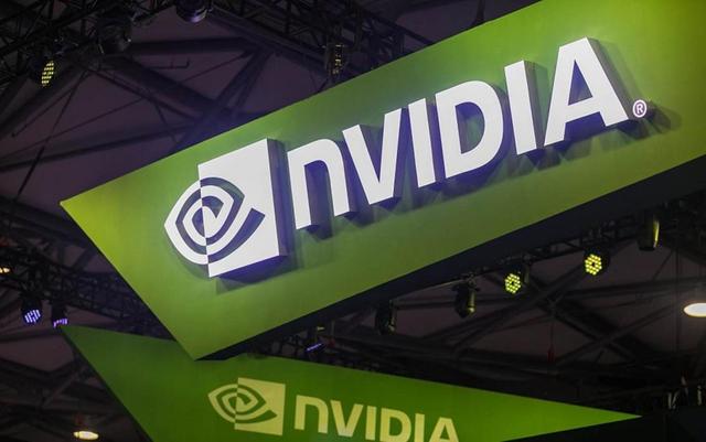 英伟达最初有五款品牌产品系列,其中包括gefore,quadro,tesla,tegra和