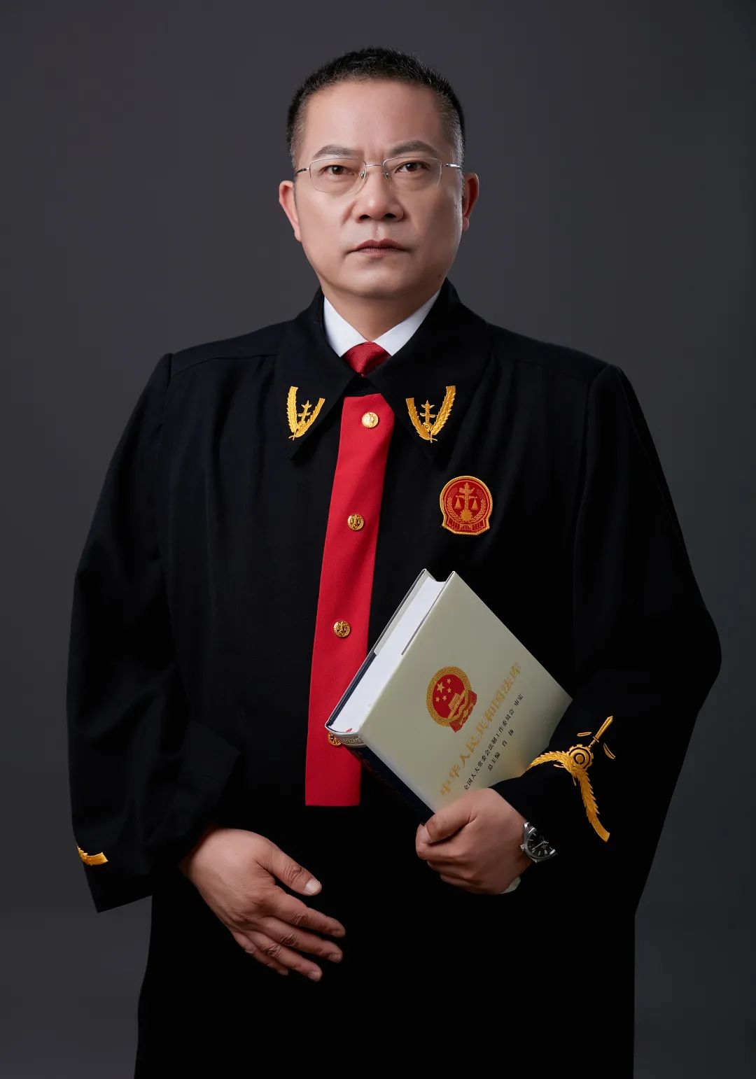 张家港法院清算与破产审判庭副庭长季建华同志被评为全省破产审判先进