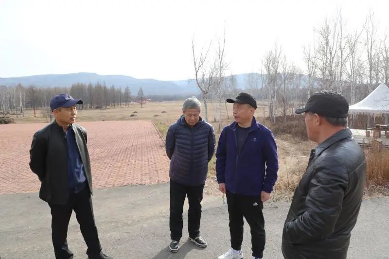 加格达奇林业局组织老干部开展迎庆2020年重阳节及第五个老科技工作者