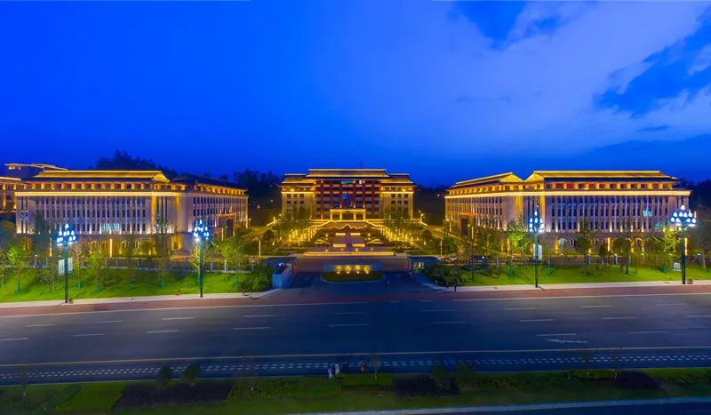 电子科技大学宜宾研究院张伦 摄▽▽▽四川外国语大学成都学院宜宾