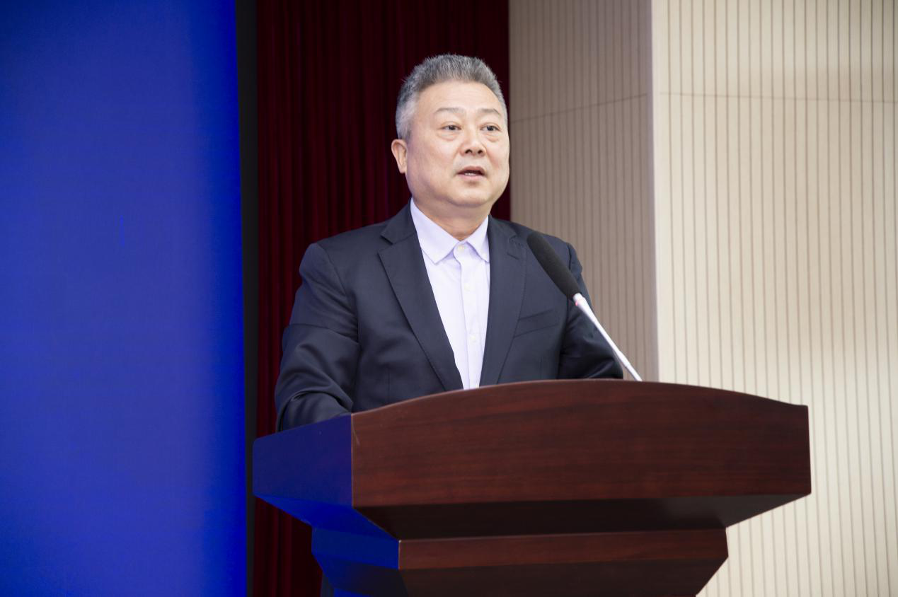 上海市外办主任张小松发表致辞