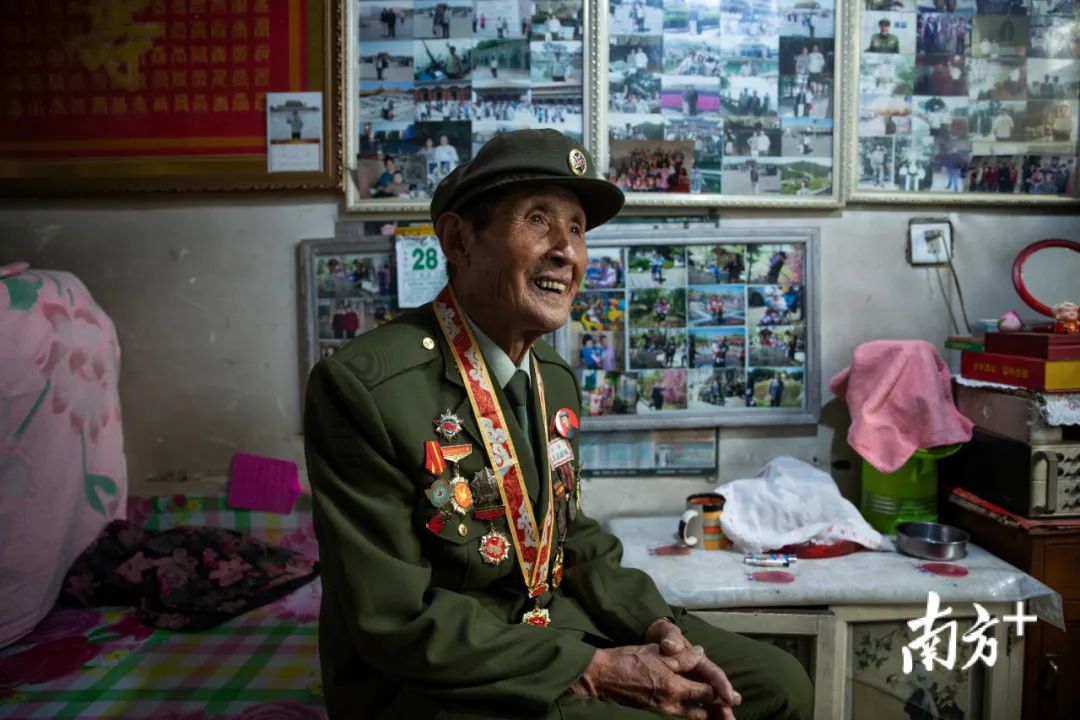 抗美援朝老兵历时十年建起纪念馆希望大家记住那段历史