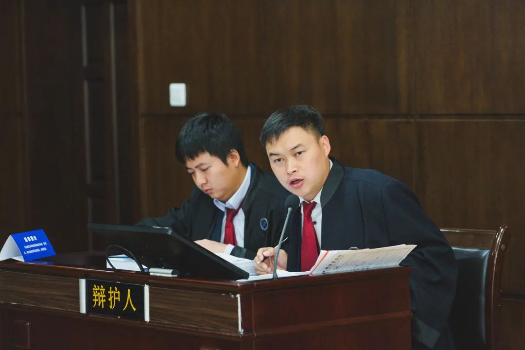 辩护人律师提问