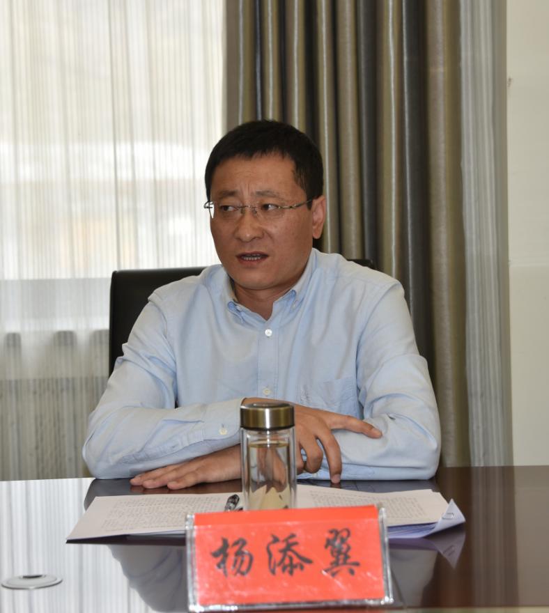 县文旅局局长樊才,南梁镇人民政府镇长赵振波,以及管委会,纪念馆各