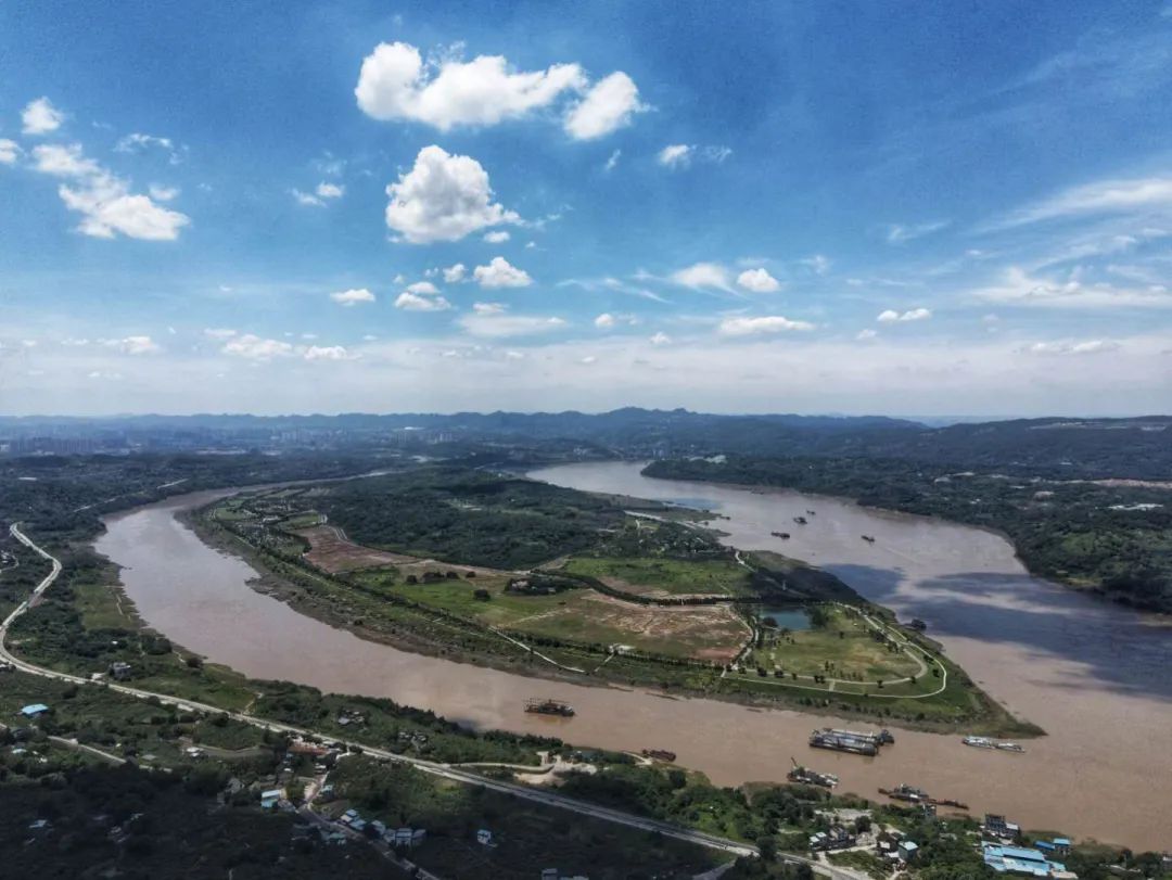 鸟瞰广阳岛.摄影:崔景印