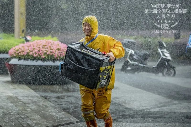 最美劳动者4万幅作品里挑出的这38张照片你见过吗
