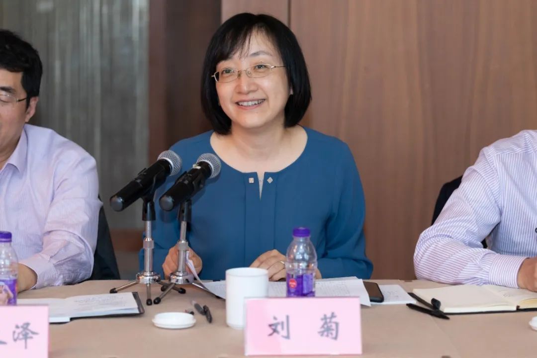 会上,昆山市委常委,宣传部部长许玉连汇报了昆山市融媒体中心建设推进