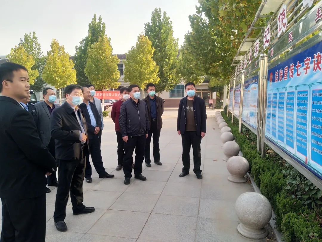 市"七五"普法检查验收组到莘县检查验收工作