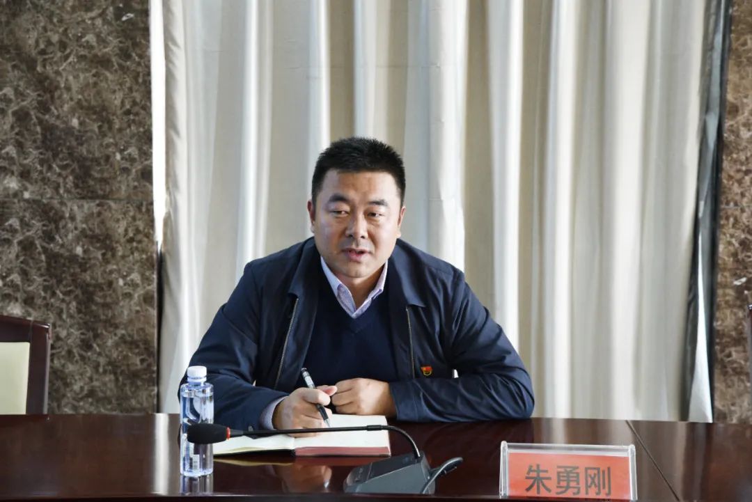 县委常委县纪委书记县监委主任朱勇刚督导检查县法院全面从严治党主体