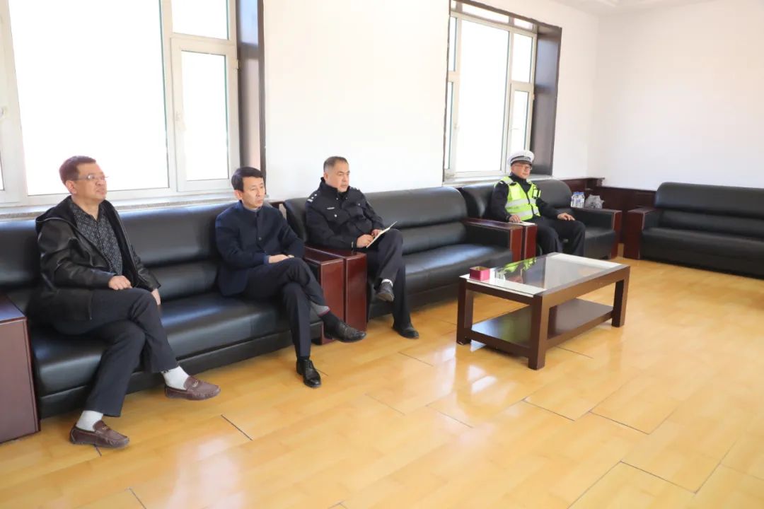 副县长公安局局长刘永新深入全县各乡镇村调研督导秋冬农村道路交通