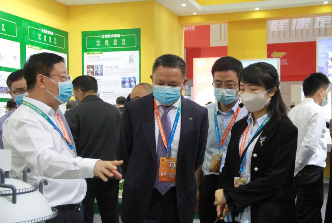 第三届粮交会上,中储粮展示"大国粮仓"风采