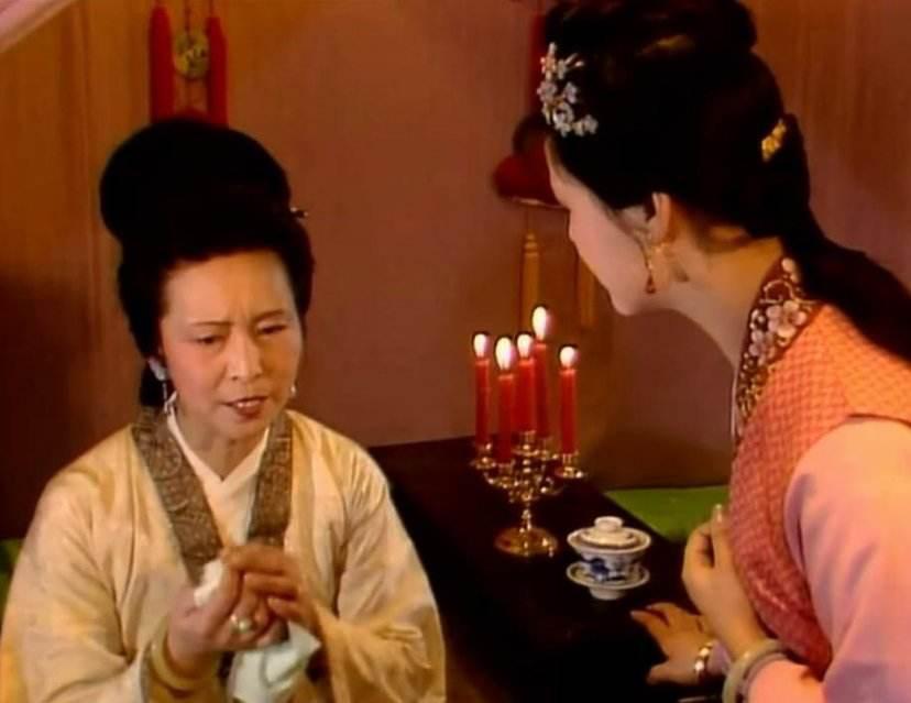 读懂袭人才知道笨笨的人最有福气