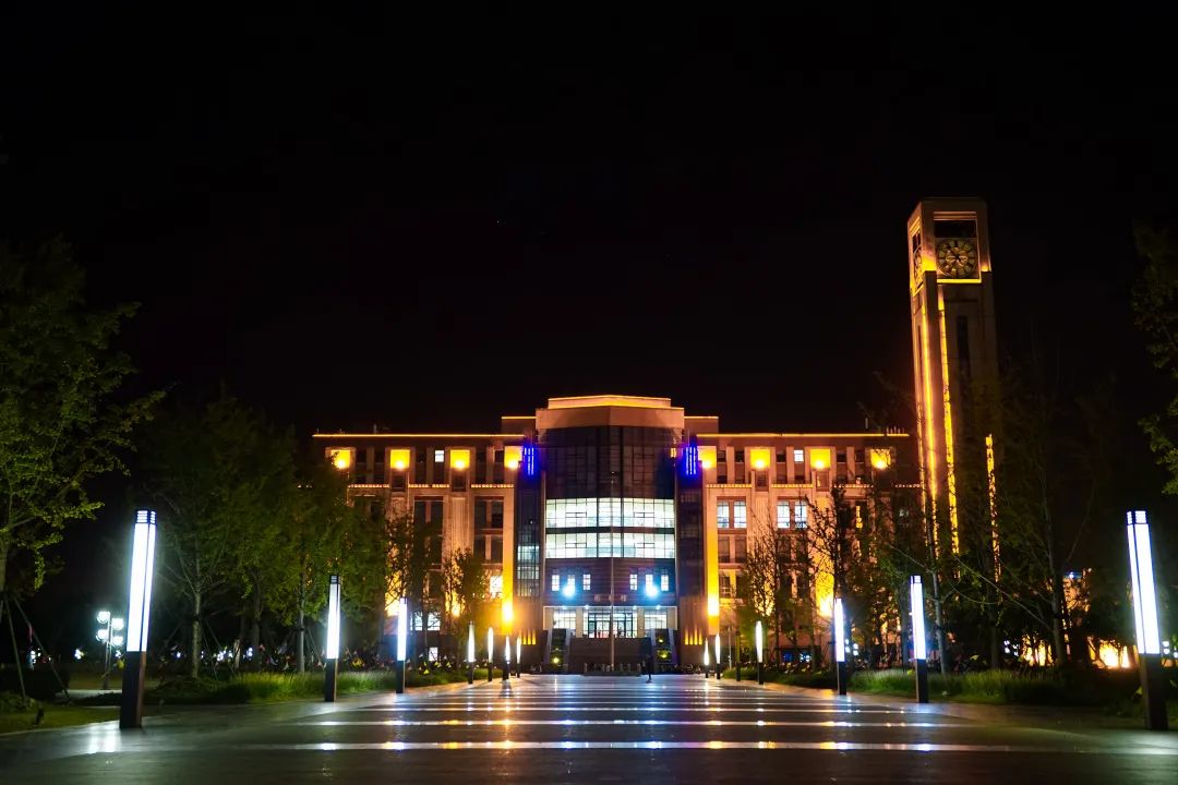 上海第二工业大学夜景图片