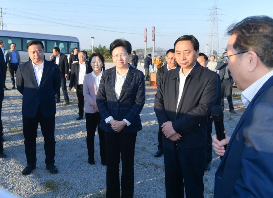 近年来,按照省委省政府部署安排,宁镇扬三市把握都市圈发展新形势