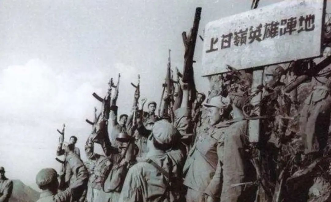 致敬抗美援朝老前辈满腔报国志三过鸭绿江