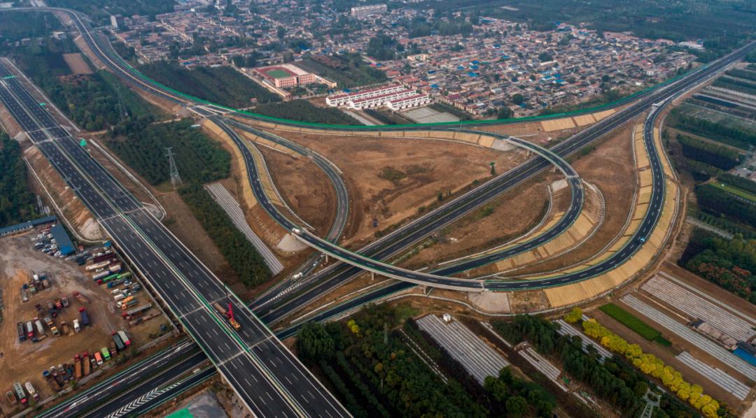 定格最美高速之美济泰高速摄影大赛落下帷幕