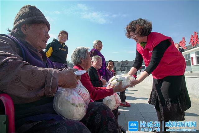 威海市临港区汪疃镇 24位耄耋老人喜乐过重阳 媒体 澎湃新闻 The Paper