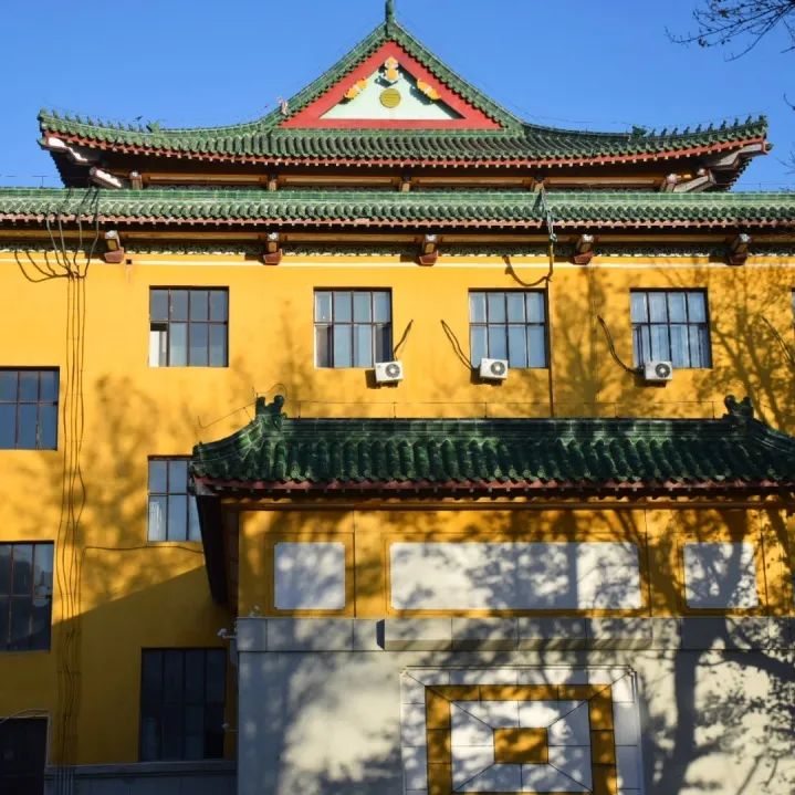 姹紫嫣红的吉大藏在各校区的朋友圈里