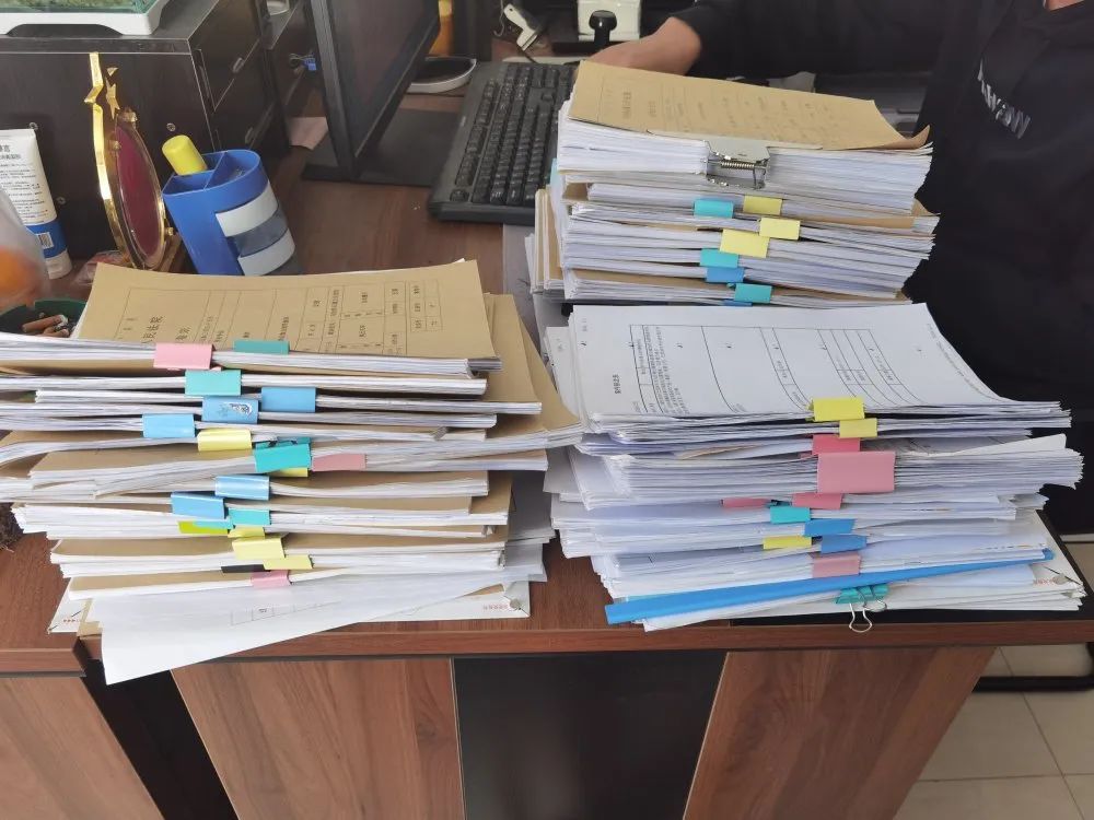 秋季攻坚加快推进结案执行卷宗整理工作