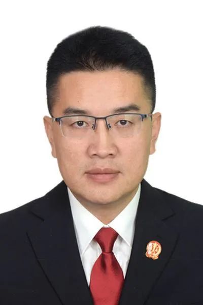 请为他们投上您宝贵的一票