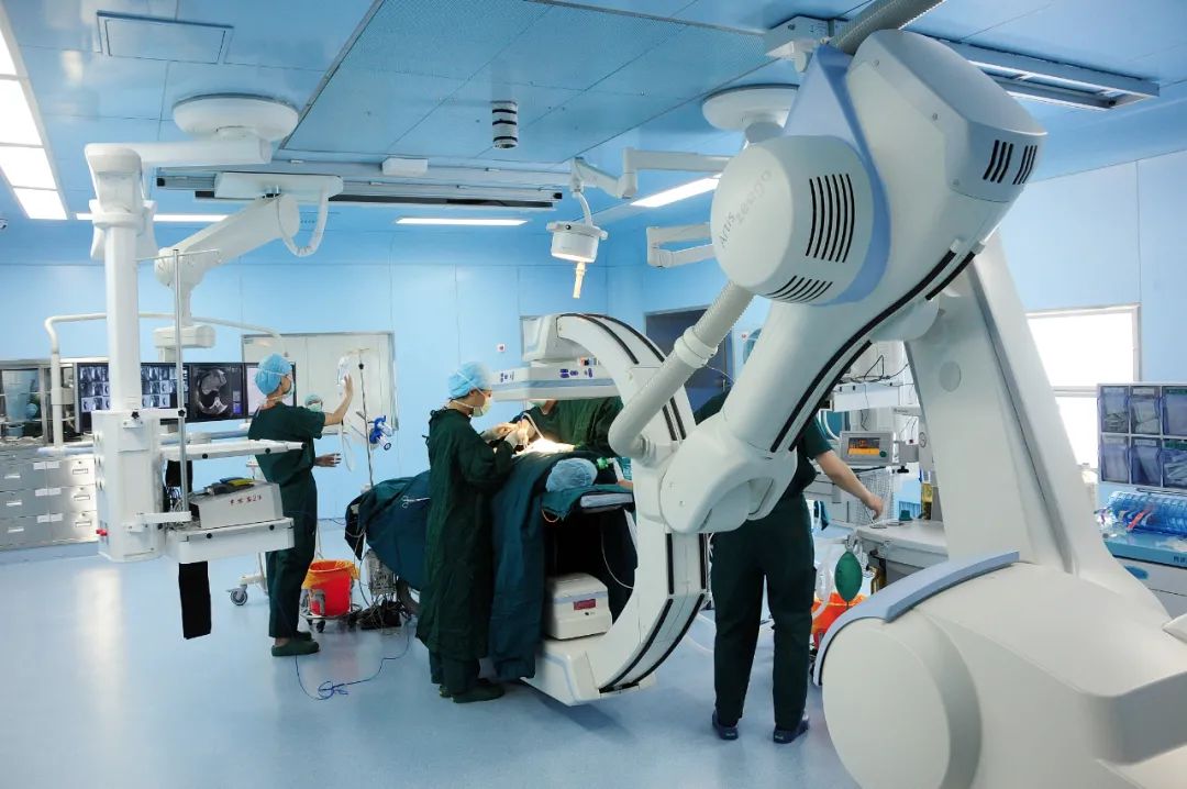 同济医院现代化的手术室2015年10月18日,同济医院光谷院区正式开诊