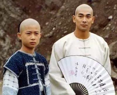 金庸先生逝世两周年祭：青山不改，绿水长流
