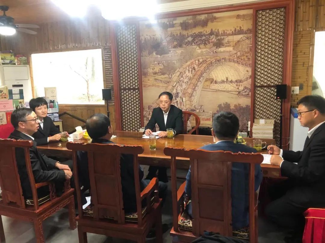 省高院二级巡视员赵年国来柯桥区走访省人大代表