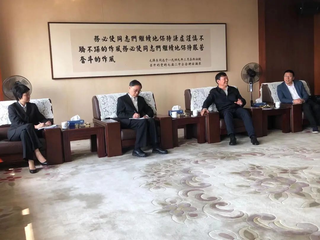 省高院二级巡视员赵年国来柯桥区走访省人大代表