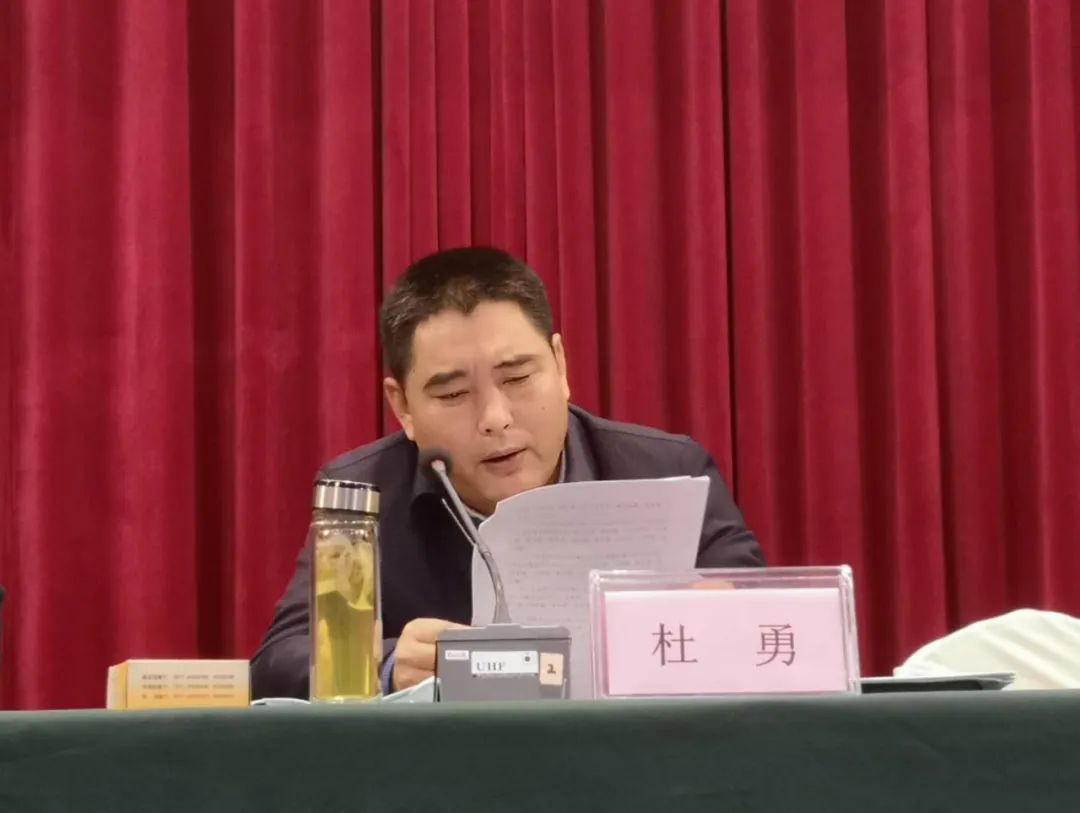 卧龙区召开脱贫攻坚第十七次推进会