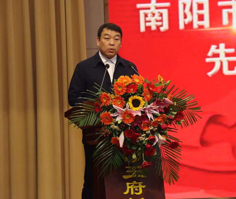 南阳市公安局犯罪侦查支队四级警长闫旭升:"明知山有虎,偏向虎山行.