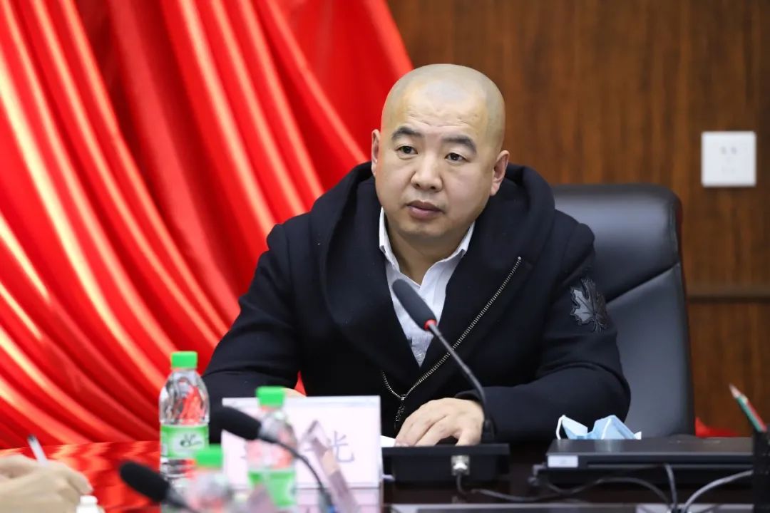 张洪利表示,近年来全市两级法院在优化营商环境,保障民营经济发展等