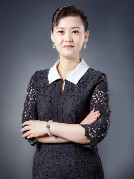 唐玲律师开讲时间:2020年11月15日(周日)19:30-20:30第5课以案述"典"