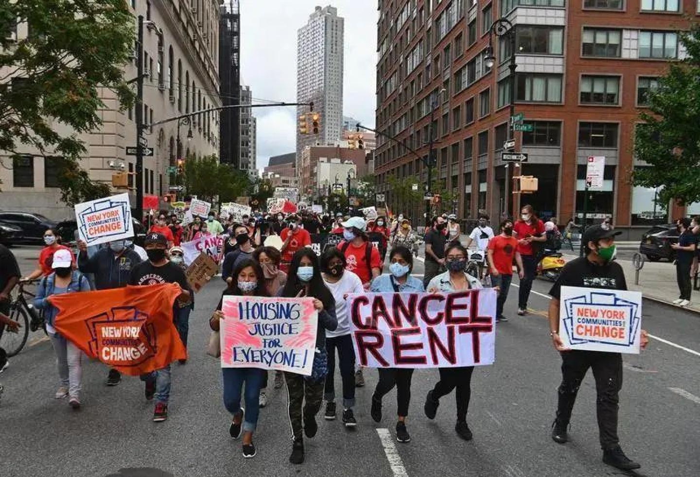 美国：今年200起2.9万人罢工，阿拉巴马州矿工罢工闹到纽约市
