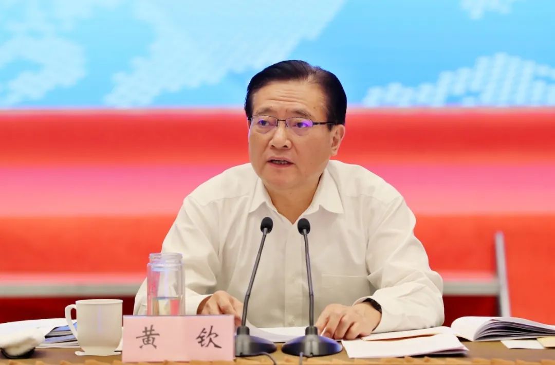 大力弘扬企业家精神壮大现代新锡商队伍