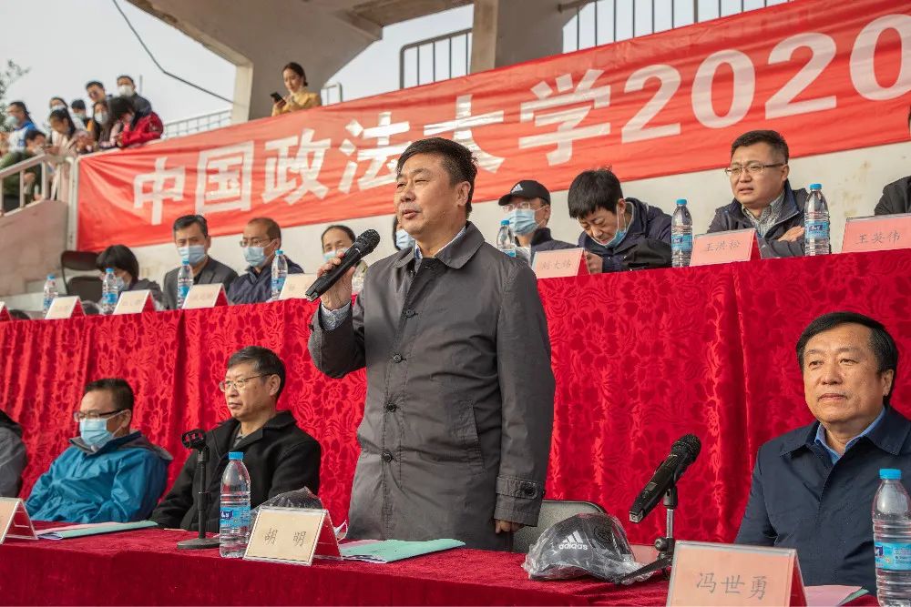 骄傲的少年!