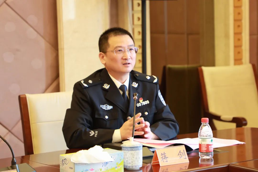 共建平安长江丨长江航运公安局上海分局与上海海事局所属单位签署共建