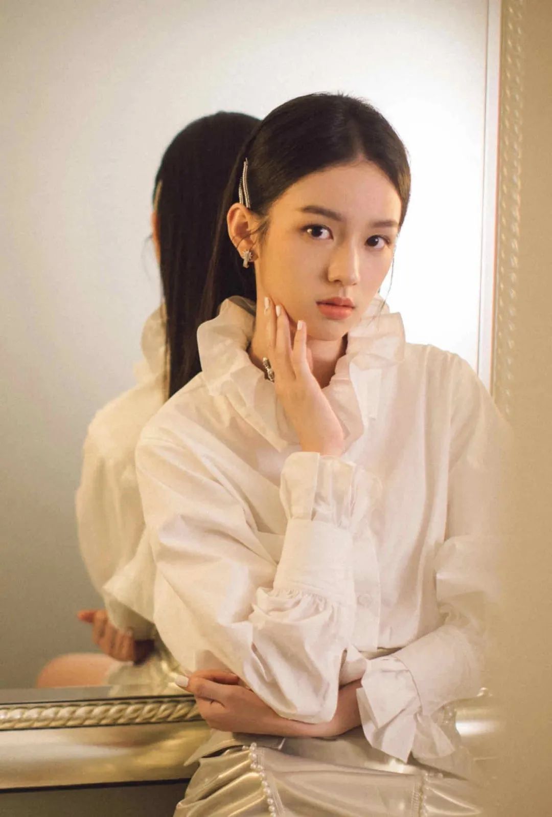 她是北电校花因霸凌周冬雨走红被誉为小章子怡