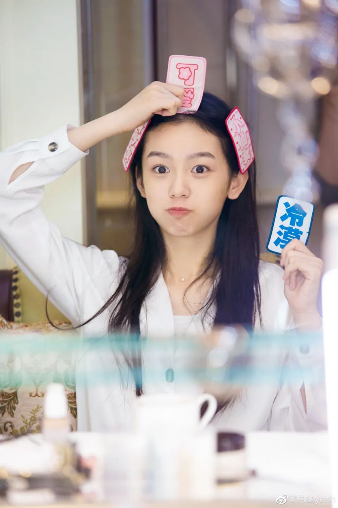 这一点,从她小时候就能初见端倪,光是那又黑又亮的眼眸,就足以彰显