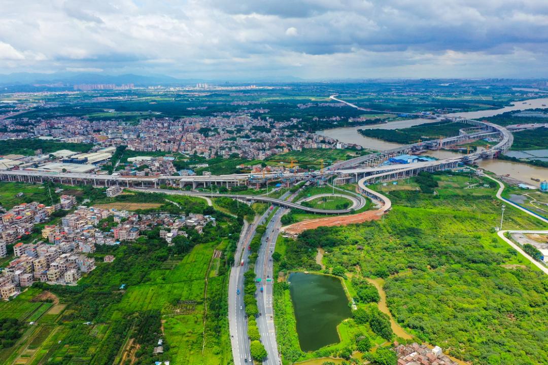 东莞人速看去广州白云机场走花莞高速更省时