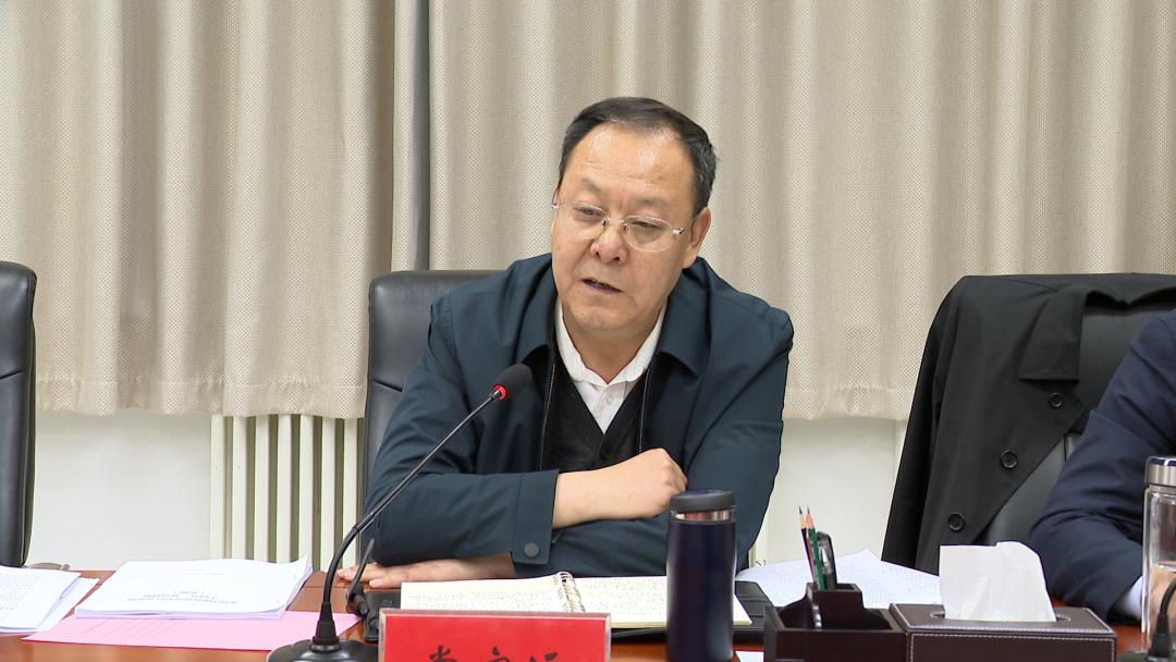 常守远指出,要坚持问题导向,目标导向,突出特点,把脉定向,在产业发展