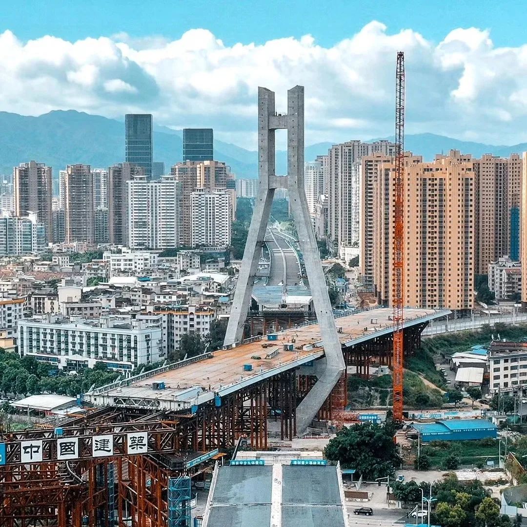 建证幸福福建龙岩大桥全线通车