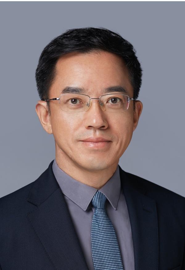 北大物理学院博雅特聘教授秦庆就任欧洲同步辐射装置加速器及辐射源