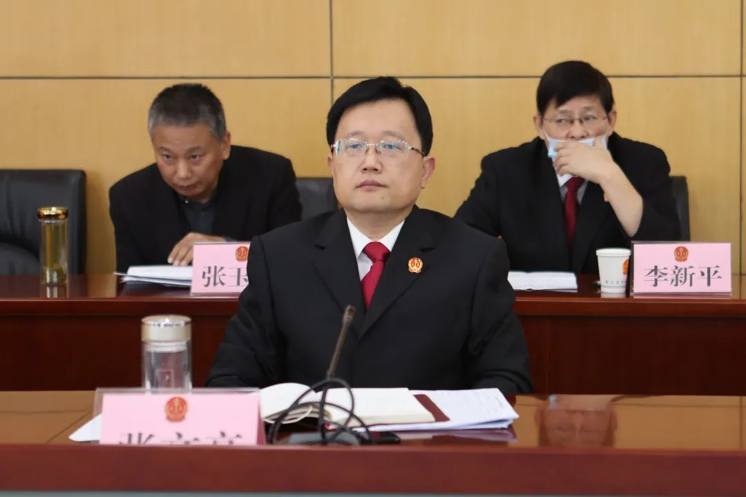 枣庄中院各业务条线分管领导分别主持召开质效分析研讨会