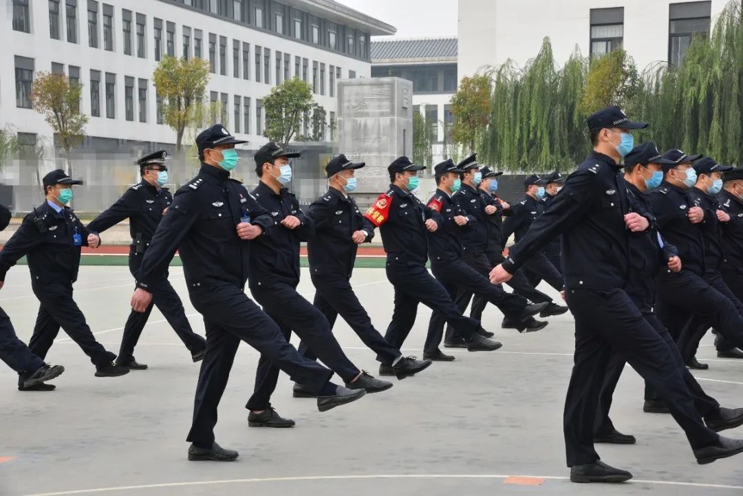 厉兵秣马练兵强技鲁宁监狱启动冬季大练兵仪式