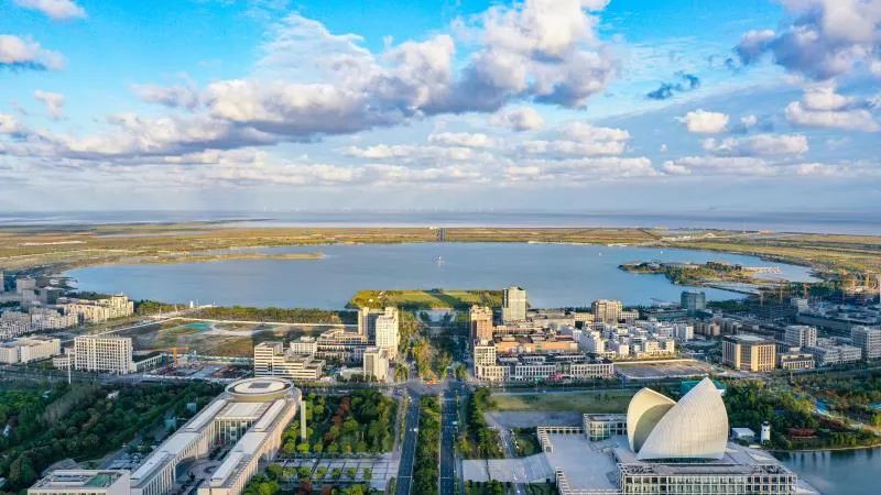 聚焦上海自贸区临港新片区共计签约项目410个投资额达2800余亿元