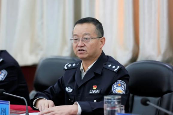 机关党委各党支部书记参加,副市长,市局党委书记,局长潘志刚主持会